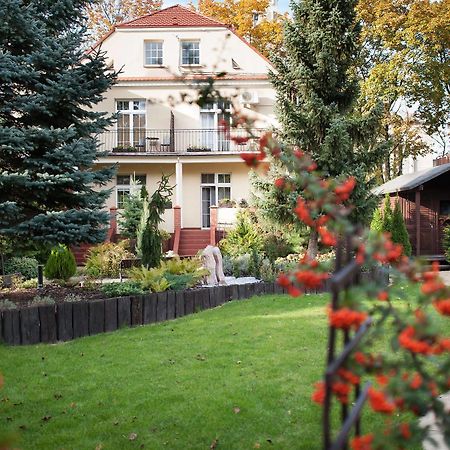 Willa Jozefina Villa Inowroclaw Exterior photo