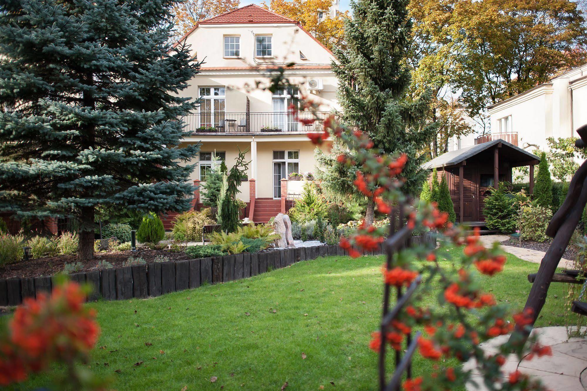 Willa Jozefina Villa Inowroclaw Exterior photo